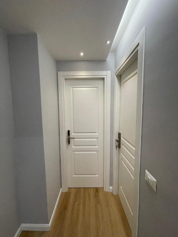 Vomero Suite And Deluxe Room B&B Napoli מראה חיצוני תמונה
