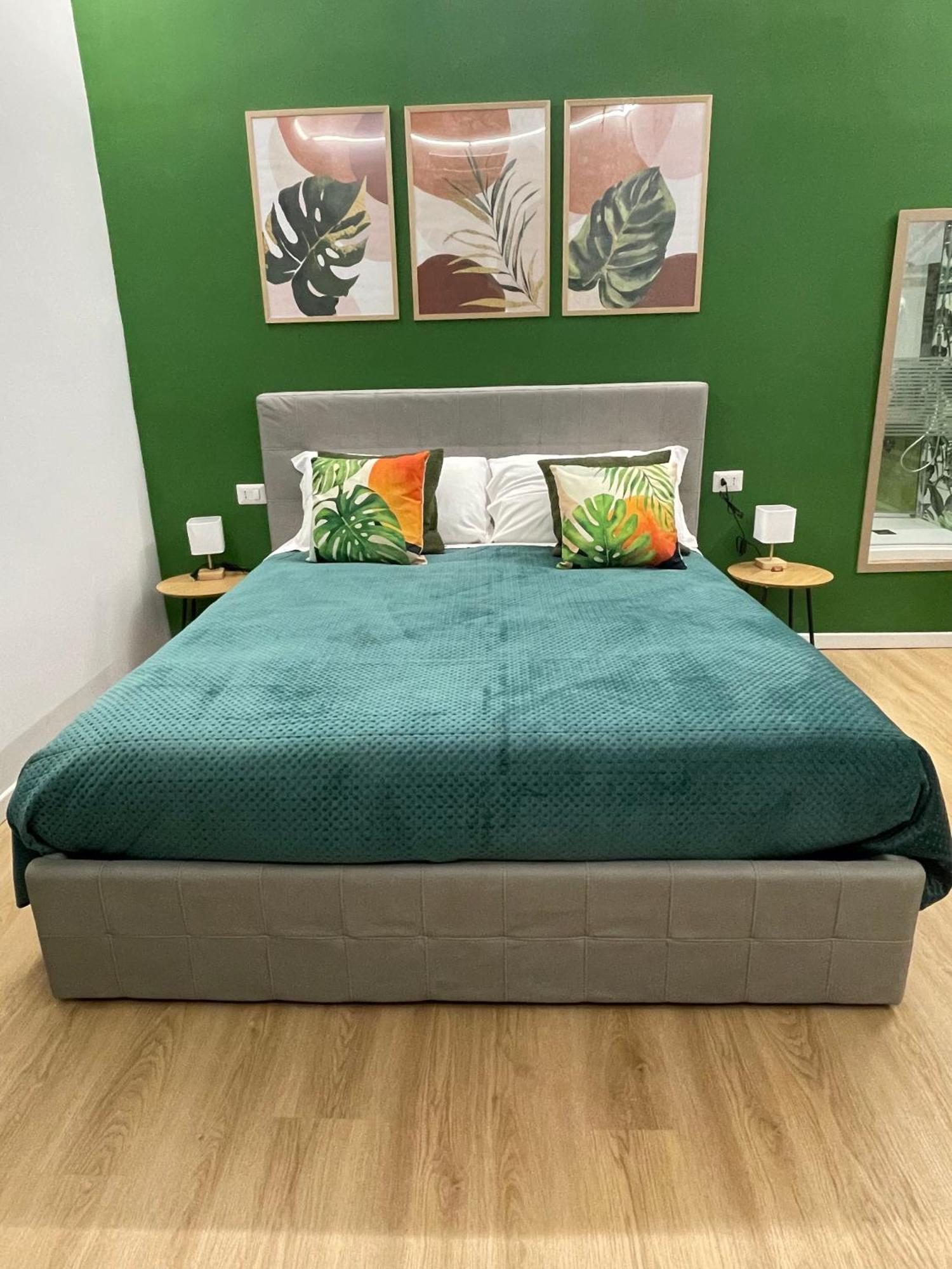Vomero Suite And Deluxe Room B&B Napoli מראה חיצוני תמונה