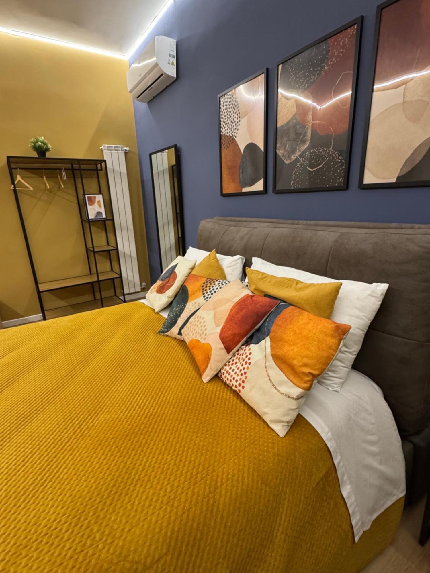 Vomero Suite And Deluxe Room B&B Napoli מראה חיצוני תמונה